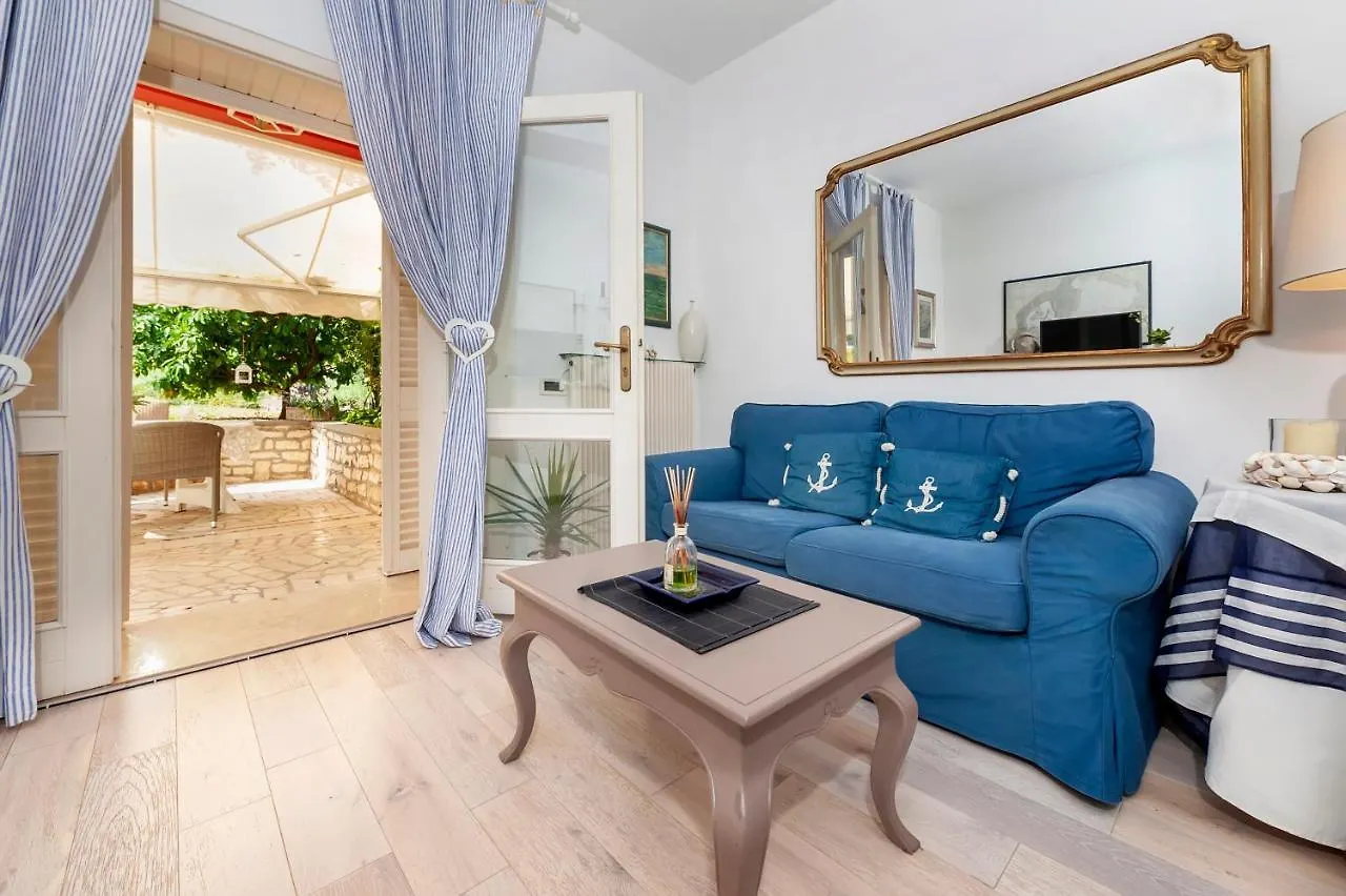 Apartment Bassano Rovinj 0*,